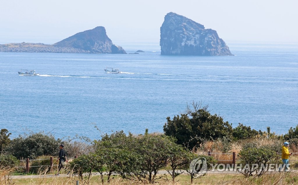 [날씨] 포근하지만 큰 일교차…서울 낮 최고 18도