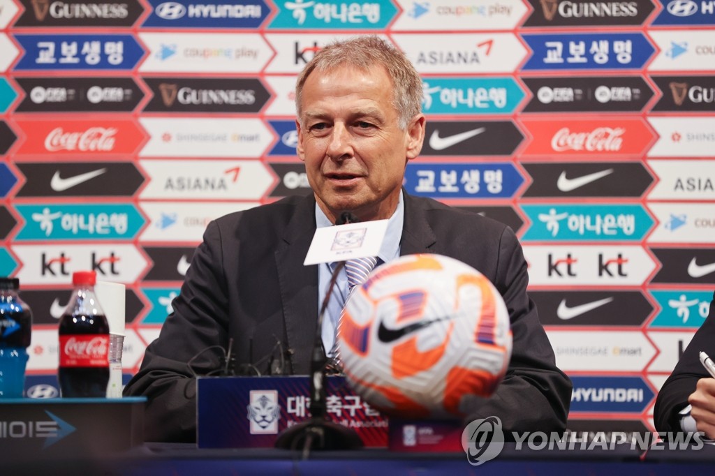 클린스만 신임 축구대표팀 감독 "1-0보단 4-3…공격축구 좋다"