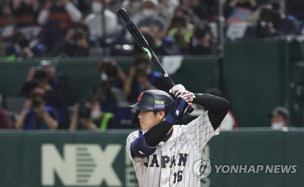 [WBC] '우승 후보' 일본, 오타니 '투타 활약'으로 중국 제압