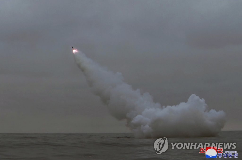 美 안보보좌관 "北 순항미사일 분석 중…안보저해 용납 안 해"(종합)