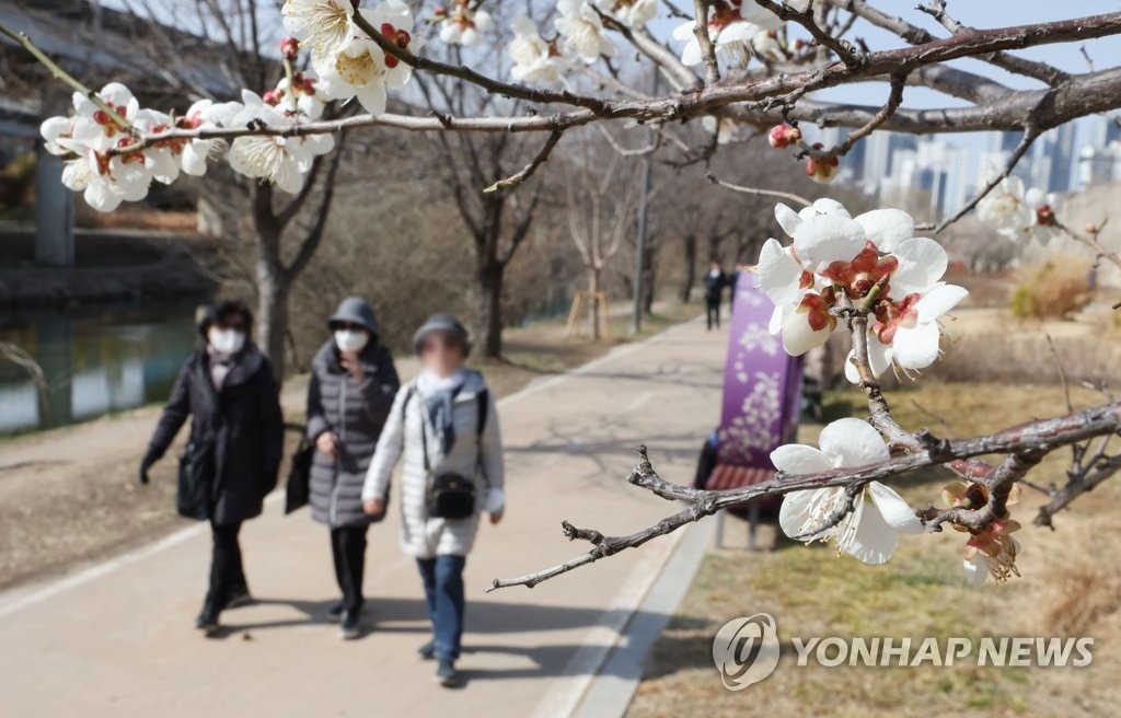 오늘 낮 10∼23도로 큰 편차…경기·강원 일부 비 소식