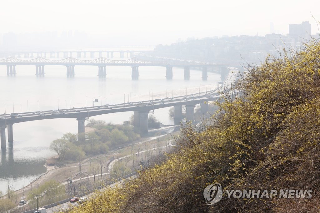 [고침] 사회(수도권에 내일도 미세먼지 비상조치…충남·…)