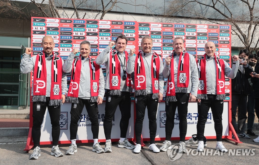 클린스만 감독 "추구하는 축구 스타일, 차츰차츰 입혀갈 것"