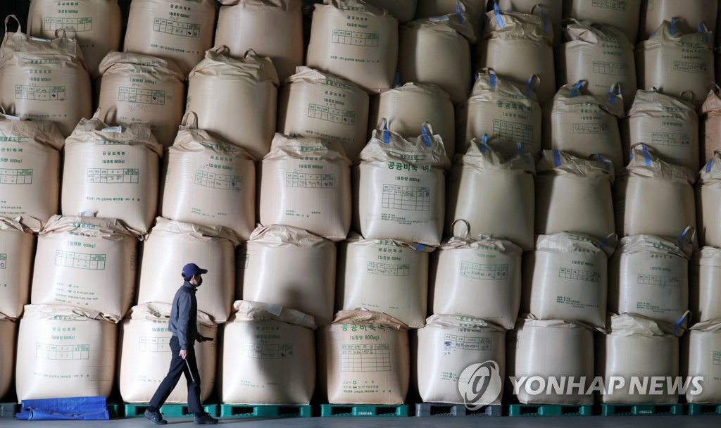 '과잉 쌀 의무 매입' 양곡관리법 국회 통과…尹 거부권에 무게(종합2보)