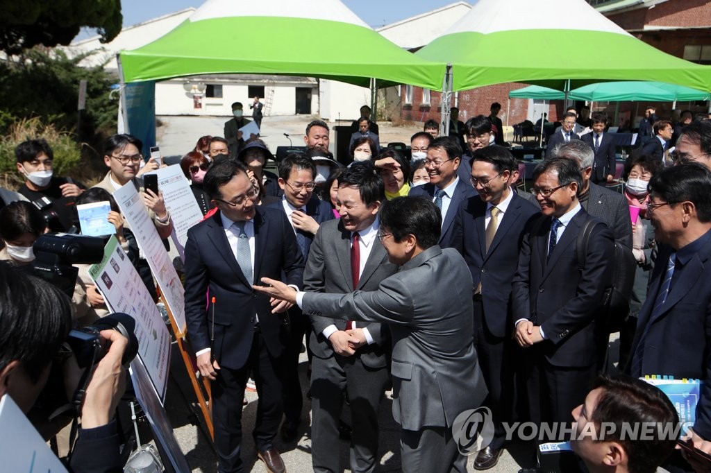 국토부·광주시 "광주를 미래차 생산기지로…산단 조기 조성"(종합)