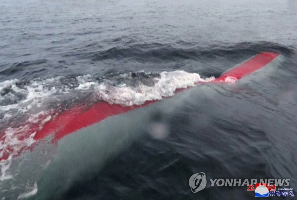 전문가들 "北 공개 핵무기는 美전략자산 맞춤형…맞대응 의도"