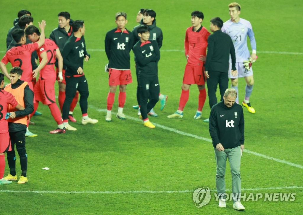 'VAR 불운' 클린스만호, 우루과이에 1-2 패…첫승은 다음 기회에(종합)