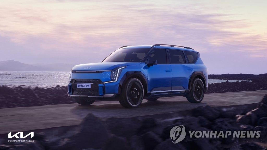 [서울모빌리티쇼] 기아, 첫 대형 전기 SUV EV9 실차 세계 최초 공개
