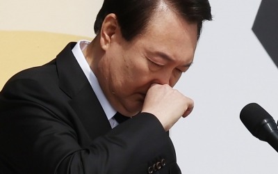 윤 대통령, 서해 용사 55인 호명하며 '울먹'…"잊지 않겠다"