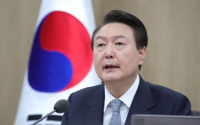 [속보] 尹 "北 핵개발 상황에선 단돈 1원도 줄 수 없다"