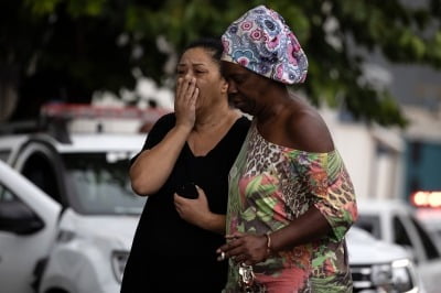 브라질 10대 학생 교실서 흉기난동…70대 교사 사망