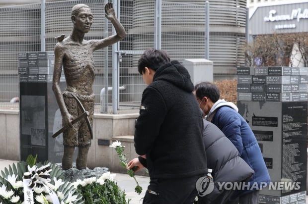 日피고기업 참여없이 시동거는 징용해법…앞으로도 '산넘어 산'