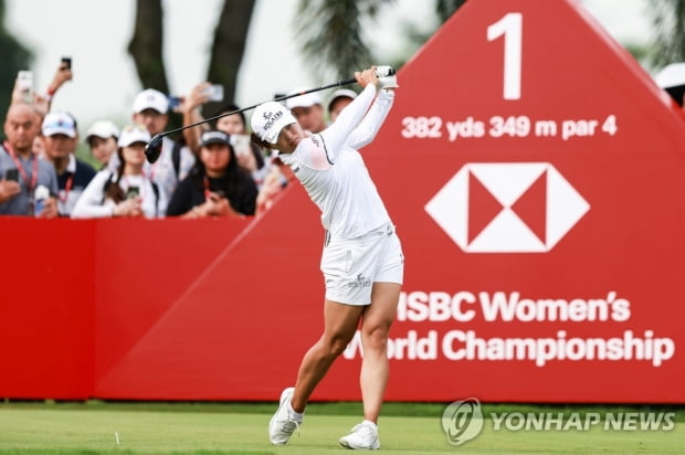 고진영, LPGA 투어 HSBC 월드챔피언십 2연패…투어 통산 14승째