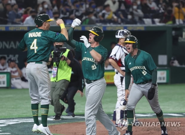 '와르르' 무너진 마운드…한국, WBC 첫판 호주에 뼈아픈 패배