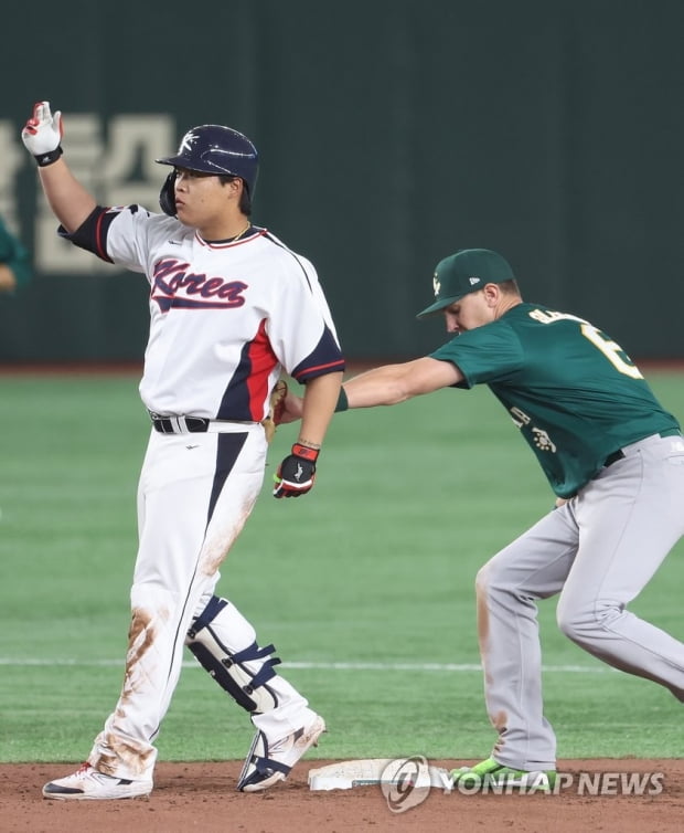 [WBC] '주루사' 강백호, MLB 홈페이지 장식 "어처구니없는 실수"