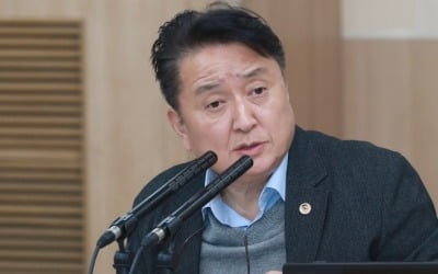 '친일파' 논란 충북지사 교환 근무 계획에 충남 공무원 반발