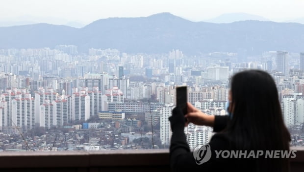급매 팔린 서울 아파트 시장 "신고가·신저가 혼재"