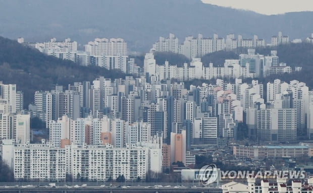 "급매 소진, 매수세 주춤"…서울 아파트 시장 다시 찬바람 부나