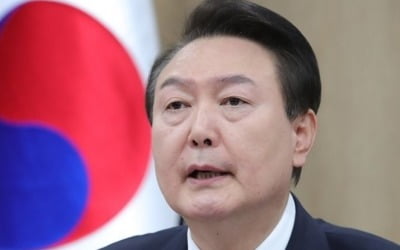 尹대통령 "北 퍼주기 중단…핵개발 상황선 단돈 1원도 못 줘"