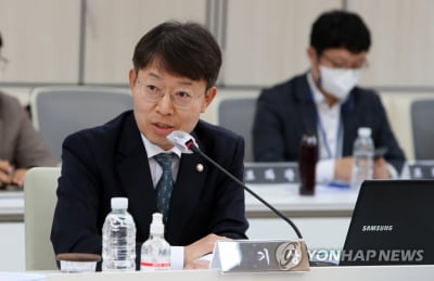민주, 대통령 '대법원장 임명권 제한' 법안 발의
