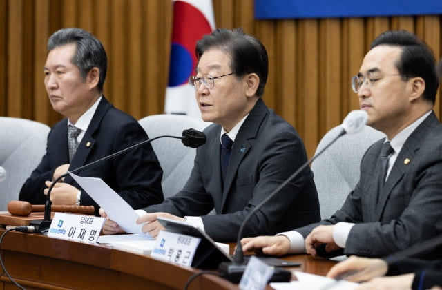 이재명 더불어민주당 대표가 6일 오전 서울 여의도 국회에서 열린 더불어민주당 확대간부회의에서 발언을 하고 있다. / 사진=뉴스1