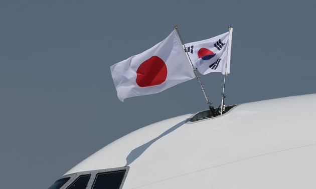 日 교도통신 "한국 화이트리스트 복원 최종 조율"