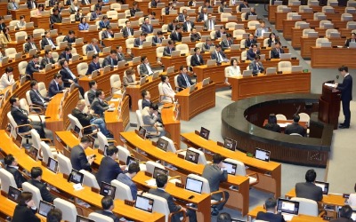내년 총선 민심…'국정안정' 與 36.9% vs '정권견제' 野 49.9% [넥스트리서치]