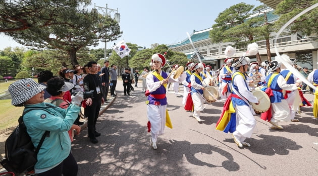 [포토] 청와대 개방 1주년 맞이 전통연희