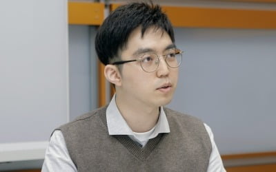 사람 보살피는 AI, 끼니 거른 어르신 찾았다…"한국이 선두"