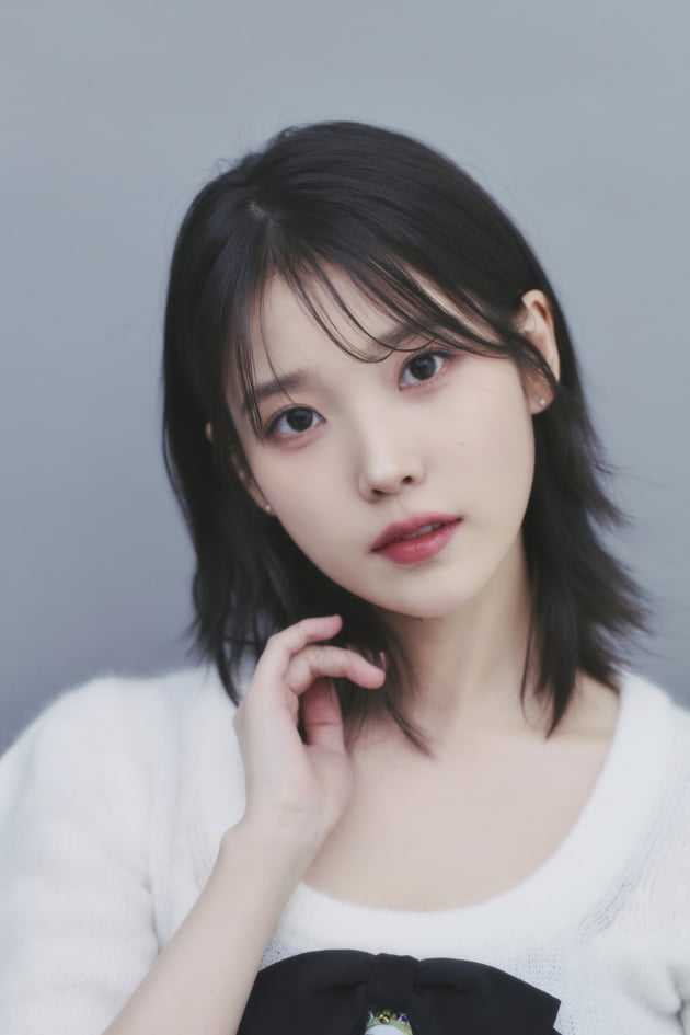 아이유/사진=EDAM엔터테인먼트