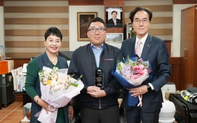 BNK 경남은행, 지역 기업체 우수 사원 표창