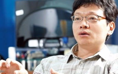 '10조 재산' 둘러싼 '역대급 재판'…권혁빈 이혼 소송 시작