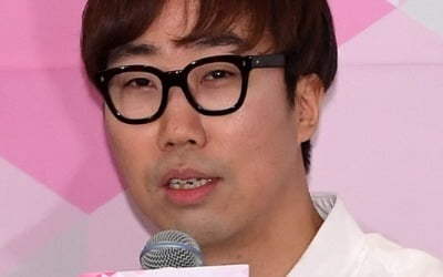 CJ ENM, '프듀 조작' 안준영 재입사시켰다 '역풍'…"거취 논의 중" [종합]