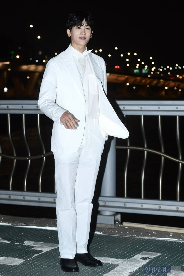 [포토] 박형식, '순백의 슈트 입고 멋지게~'