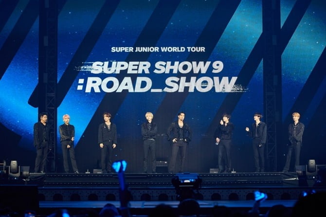 슈퍼주니어, 앙코르 콘서트 'SUPER SHOW 9 : ROAD_SHOW' 성료…"계속 같이 걸어갈 것"