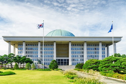 "여야 의원, 금융위에 '가상자산 조사 권한 독점' 비판 제기"