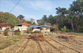  서산시 부석면 산 아래 전원주택 등 6건