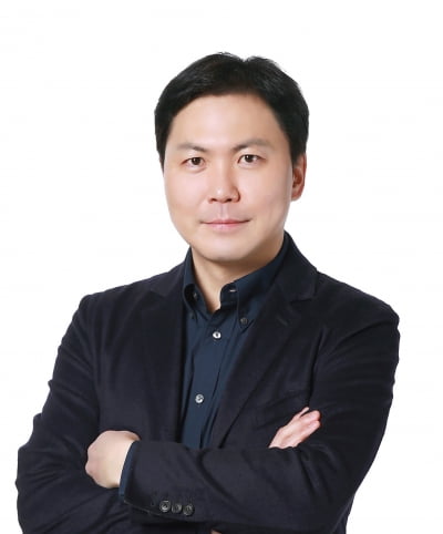 윤상현 한국콜마 부회장, 보유지분 전량 블록딜…220억원 확보