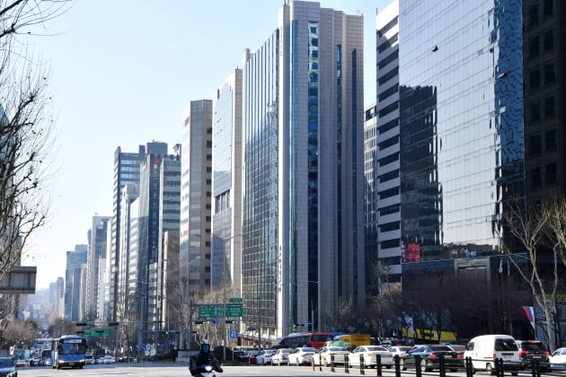 강남구 테헤란로 오피스 빌딩 전경./한국경제신문