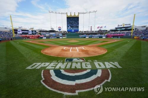 메이저리그 개막전 등록 선수 중 외국 출생은 28.5%…한국은 4명