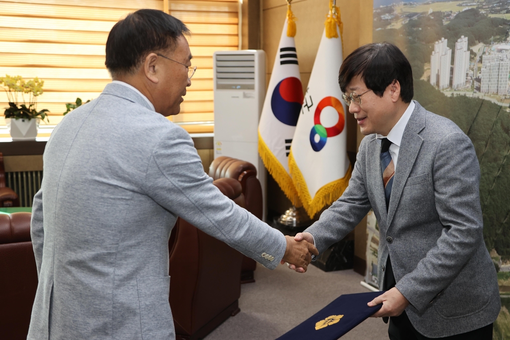 양양군, 신임 보건소장에 신승주 전 차의과대학 교수 임용