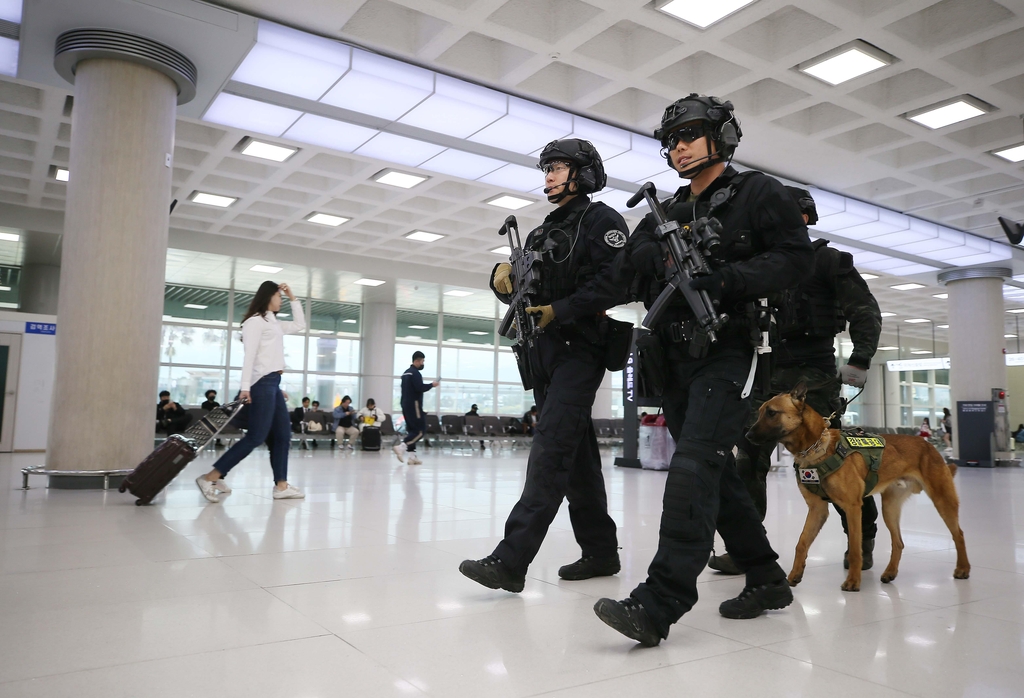 [제주공항 사람들] ⑮"보기만 해도 주눅 103호실? 호랑이 담배 피우던 시절 얘기"