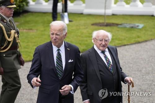 바이든 '기밀 유출'에 "이런 일 발생해 우려…현재 상황은 없다"(종합)