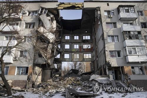 러 용병 "바흐무트서 5살짜리에 총쐈다"…어린이 40명 학살 고백