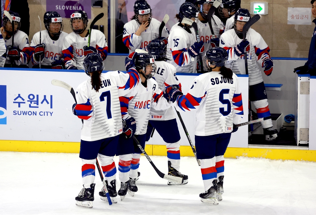 한국 여자 아이스하키, 슬로베니아 잡고 세계선수권 3연승