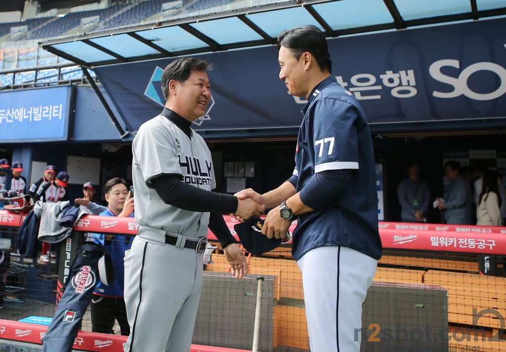 이만수 전 감독, 후배 포수들에게 쓴소리…"블로킹 연습해야"