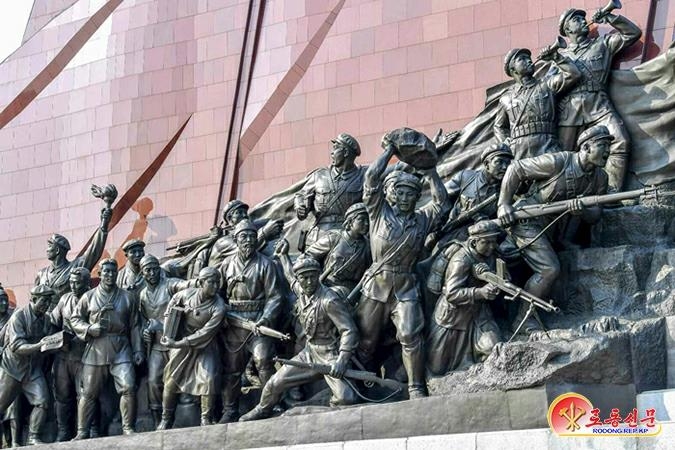 [평양NOW] 北 '빨치산' 인민혁명군 91주년…"절대 충성" 강조