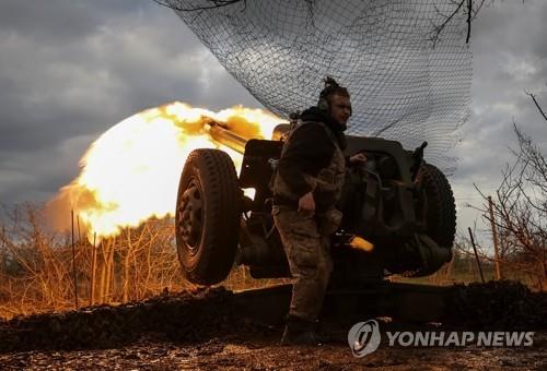 우크라 대반격 개시 임박…"준비 부족에도 다른 선택지 없어"