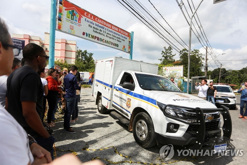 브라질 어린이집서 괴한 '흉기 참극'…범인은 25세 남성