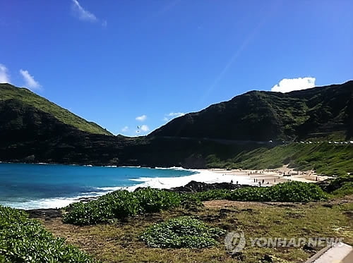 '낙원 입장료 내라' 하와이, 관광객에 부과